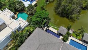 Lake view 3 bedrooms Pool Villa