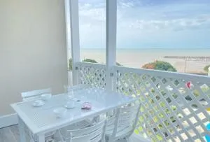 ALIENOR VUE MER 2 à 4 PERSONNES - Іль-д'Екс