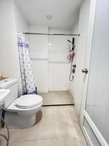 The Star Polaris 23 Condominium Airport Shuttle Available