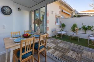 Appartements La Truffiere - Charmante maison avec terrasse : photos des chambres
