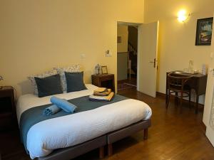 B&B / Chambres d'hotes Domaine La Fontaine B&B : photos des chambres