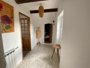 Maisons de vacances MAS ENTIEREMENT RENOVE, a SALAZAC, Le Mas des Deux Vallees, 4 CHAMBRES, 8 personnes avec Piscine privee : photos des chambres