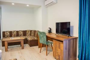 Rade III-Vratsa Exclusive mountain view