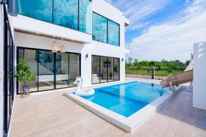 Tiara PoolVilla Pattaya Bang Saray Beach 1 km