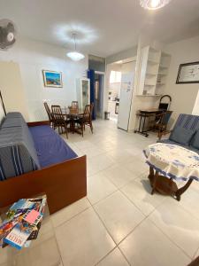 Charming Apartment Steps From the Sea