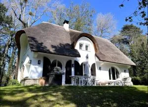 Villa neuve en face de l hippodrome 8 personnes linge inclus - 卡米尔斯