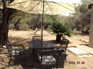 Mabalingwe Nature Reserve - Elephant Lodge - Tjaila