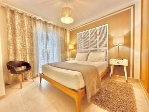 Exclusive Beachfront Moments - Sea View Balcony, Private Garage, Wifi, AC