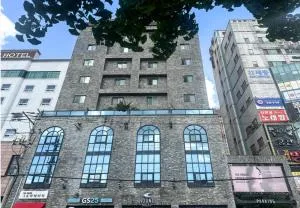 HOUND Hotel - Changwon