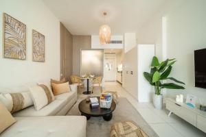 Airstay - Cozy Studio - Sea Views - Palm Jumeirah - Monthly Offer Available