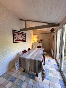 Maisons de vacances Normandie ferme restauree du 18eme avec jacuzzi : photos des chambres