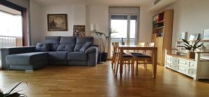 Pis molt cèntric amb vistes