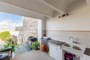 YourHouse Cas Forner