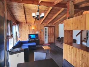 Cabaña 8 a 9 personas ideal 2 matrimonios y niños