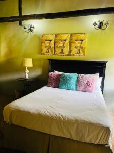 Bartons folly manor house