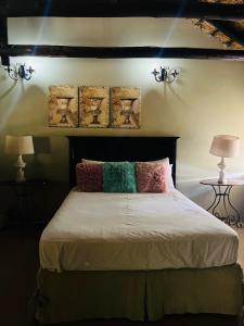 Bartons folly manor house