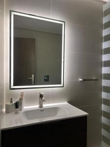 101 - Comfy Space - 80TV smart - Self Check-in