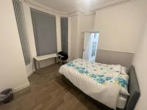 Easy home - Middleton