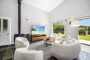 3BR 1B Home w Private Backyard, Shared Game Room