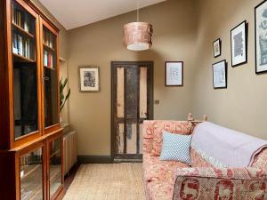 Little Hideaway - Central Frome