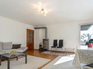 Apartment Carla by Interhome