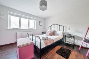 Apple Cottage - Central Frome - Outdoor Space