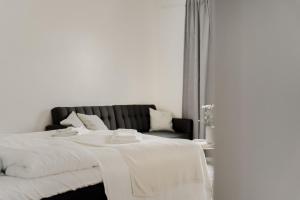 Come in! "Voima" Two rooms apartment in historical building 200m from railwaystation