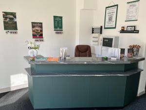 Hotels Hotel Le Lyon Vert Commentry : photos des chambres