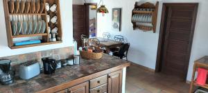 Casa Maja, luxury villa, large heated pool, aircon,bedrooms en-suite