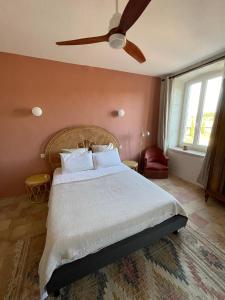 Maisons de vacances Couvent d'Aubignan - Maison de caractere & piscine : photos des chambres