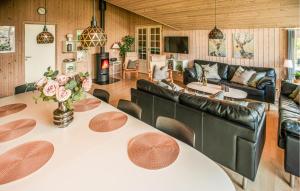 Stunning Home In Væggerløse With Sauna