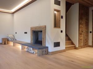 ARC 1950 - Appartement 8 personnes Duplex Cheminée - ski aux pieds - Sauna, Hammam, Jacuzzi, Piscine