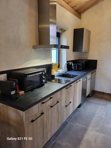 En Cévennes,Les gîtes du Champ Neuf La grange du Papé