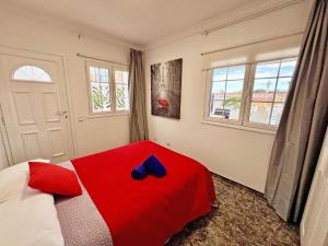 Villa Esmeralda junto al mar