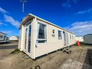 Lovely 6 Berth Caravan With Free Wifi At Sand Le Mere, Yorkshire Ref 71011C - Tunstall