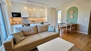 Green Arches apartment