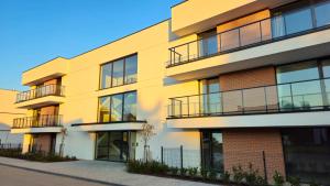 Green Arches apartment