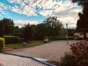 Maisons de vacances Charmante petite maison avec jardin : photos des chambres