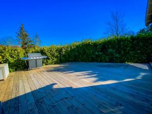 Maisons de vacances Charmante petite maison avec jardin : photos des chambres