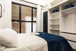 Loft moderno e espaçoso no centro de Floripa -UN30 - Barreiros