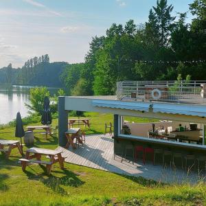 Hotels Hotel Restaurant La Dame du Lac : photos des chambres