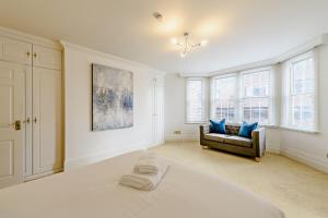 Strathmore Court Apartments