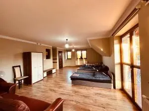 Noclegi Missterium - Dąbrówka Szczepanowska