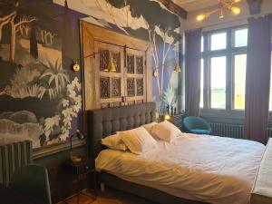 Hotels The Originals Boutique, Hotel La Villa Marine, Le Treport : Chambre Lit Queen-Size Deluxe