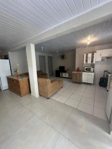 Casa com piscina em Matinhos