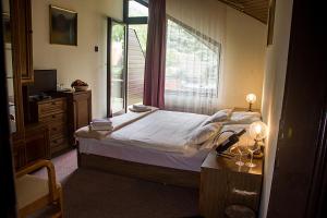Triple Room room in Hotel Molnár