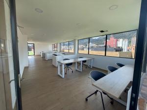 Hermoso apartamento con vista a la montaña en pleno centro de Chapinero