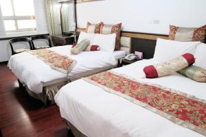Phòng Superior 4 Người (Superior Quadruple Room)