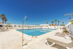 Los Lances Beach Apartments