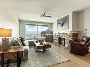 Apartment with Lake View room in Seasons at Sandpoint - Managed by Elite Alliance